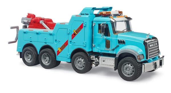 Bruder MACK Granite Tow Truck - Light and Sound - 1:16 Scale - Image 5