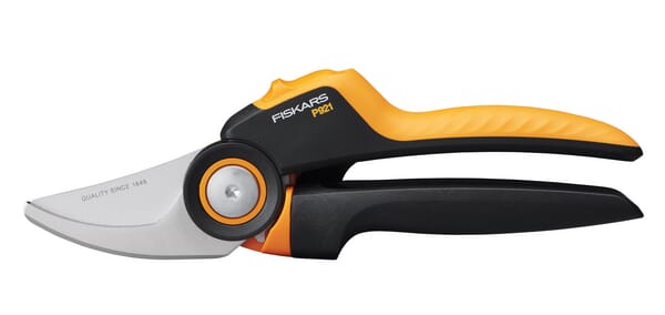 Fiskars Pruning Shears, Bypass Pruner, X Series Powergear Medium, P921 1057173