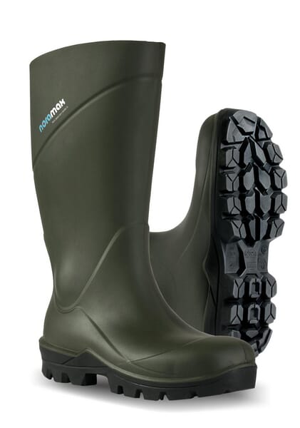 Safety boots
